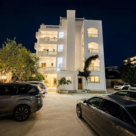 Vasiliu Boutique Ksamil